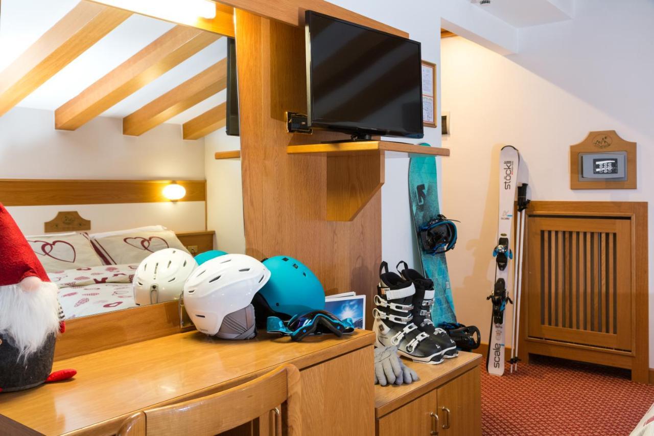 Hotel Bellavista Pinzolo Bagian luar foto