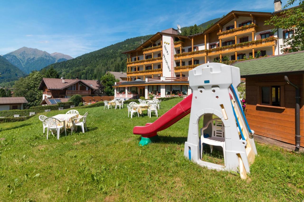 Hotel Bellavista Pinzolo Bagian luar foto