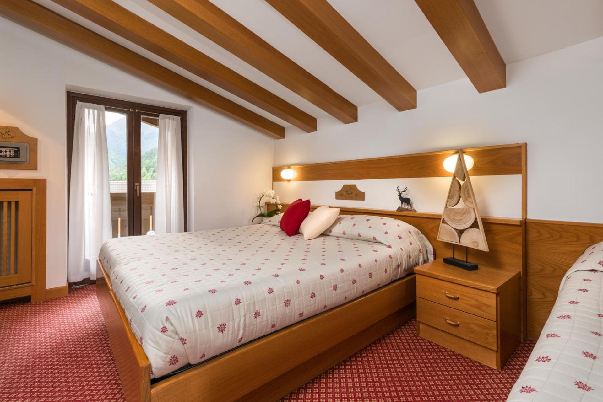 Hotel Bellavista Pinzolo Bagian luar foto